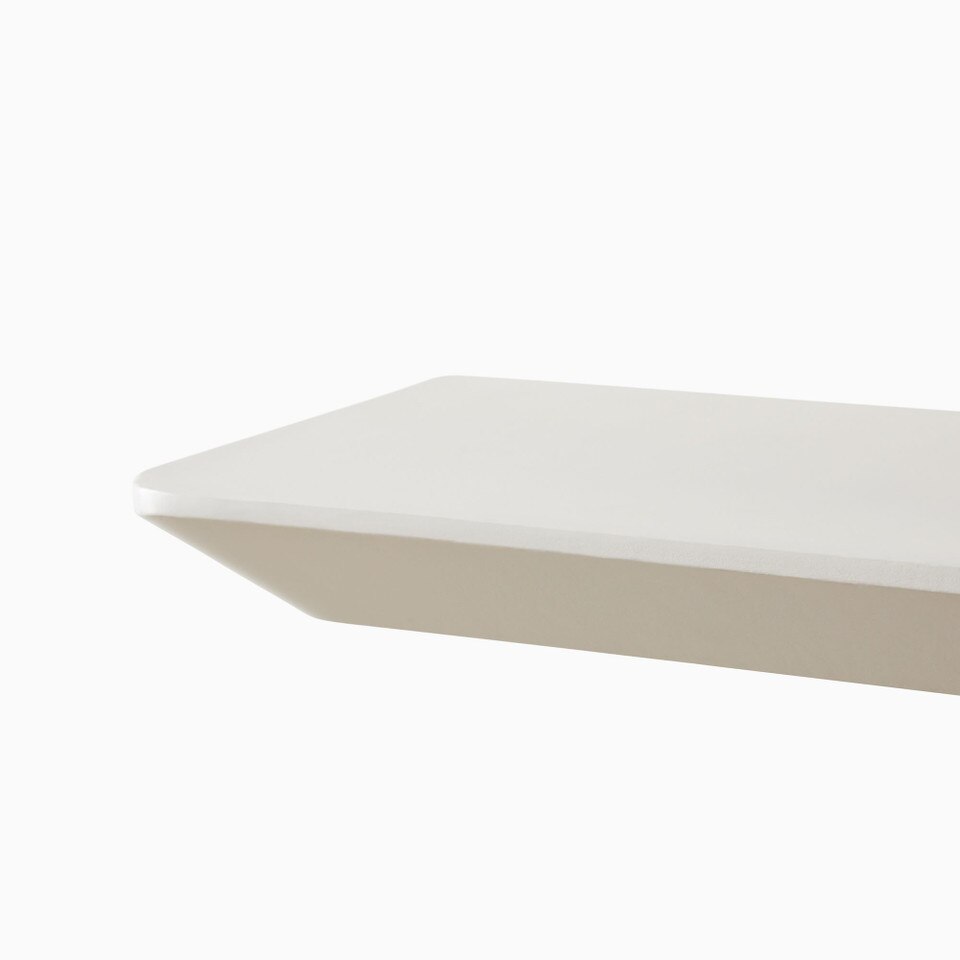 Slim Floating Wall Shelves (61 - 122 cm)